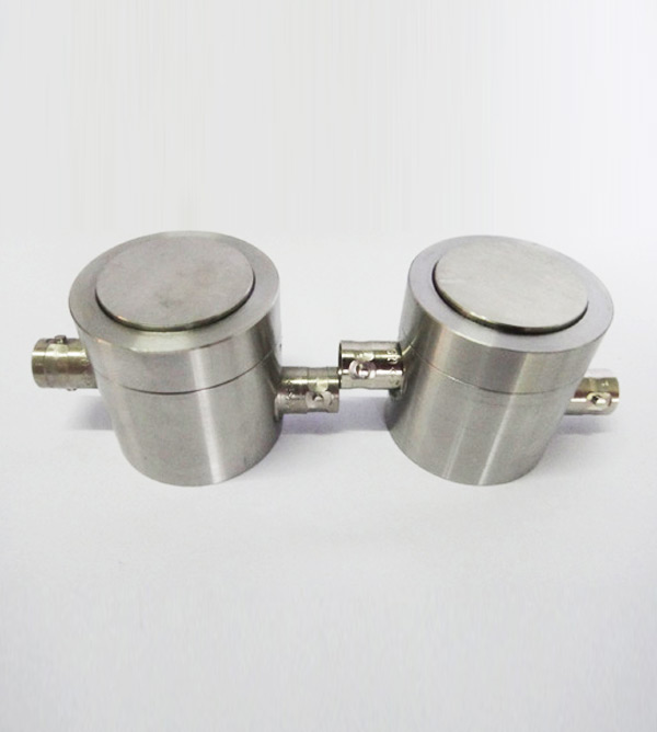 平面縱波橫被同心復疊換能器(專利產品）